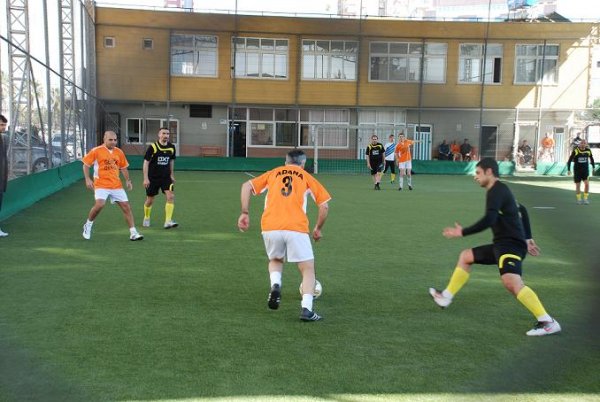 ADANA DİŞ HEKİMLERİ ODASI FUTBOL TURNUVASINDAN GÖRÜNTÜLER